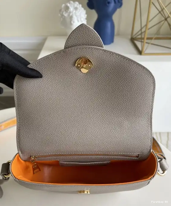 First bags ru 9 LOUIS MM SOFT PONT VUITTON 0521